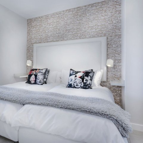 Arandela de Parede Led Kubi Articulável Externo 3000k 5w Bivolt 16,5x6,5x13cm Alumínio Branco - Nord