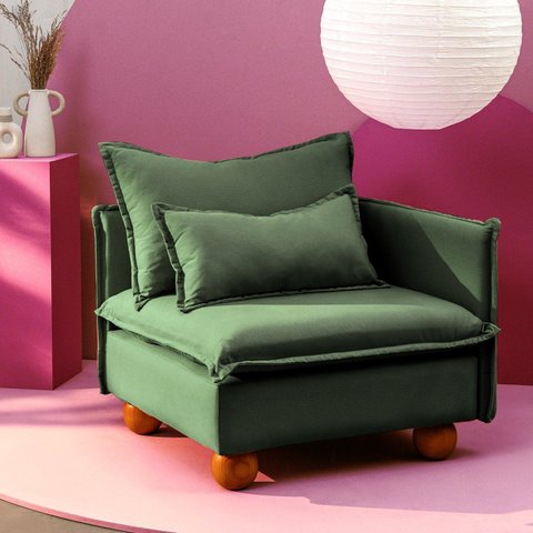 Sofá Modular Braço Lateral com Pé Bolinha Sôma CabeCasa MadeiraOriginals Verde