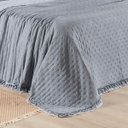 Ver imagem 7 de Kit Cobre Leito Colcha Vitta Casal Padrão Matelado C/ Babadinhos 200 Fios 3 Peças Cinza
