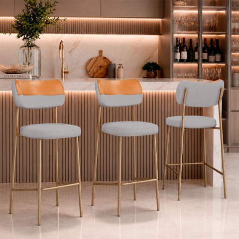 Kit 3 Banquetas Alta Sala de Jantar Lisa Pés Champanhe Linho/PU Cinza/Caramelo m² - Monari Design