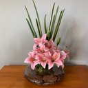 Ver imagem 3 de Arranjo Grande Centro de Mesa Lírio Rosa Artificial Completo