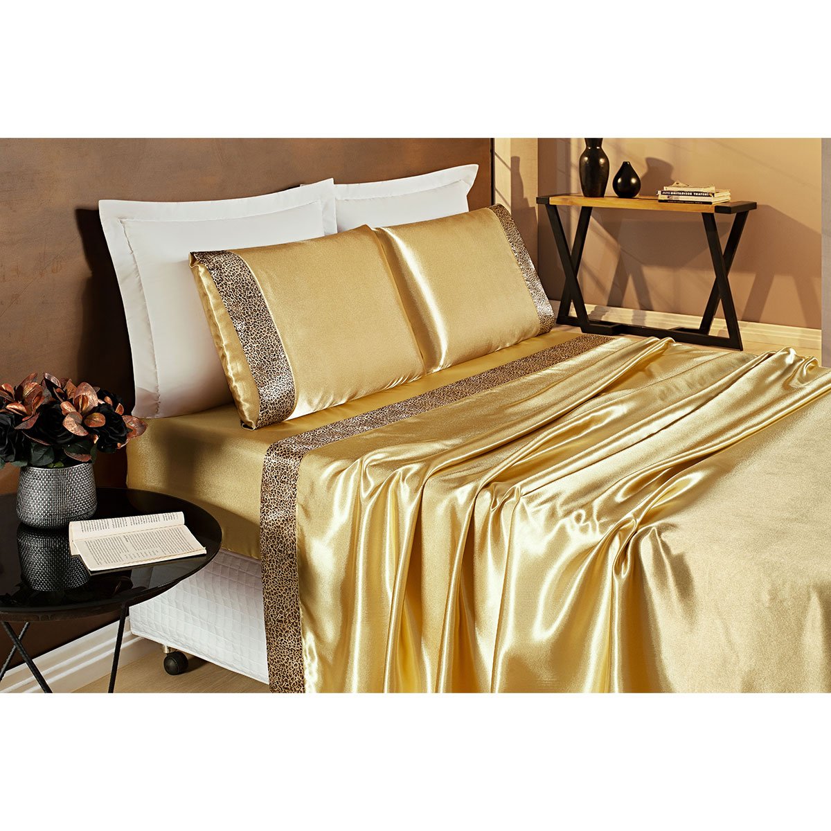 Jogo de Cama de Cetim Charmousse Queen Dourado 4 Peças