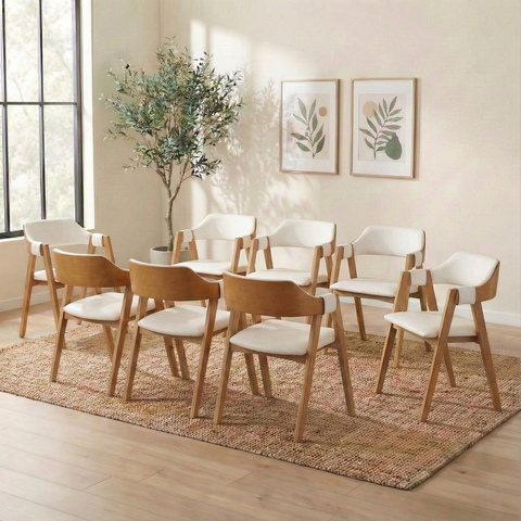 Kit 8 Cadeiras de Jantar Estofadas em Madeira Maciça e Corino Dalia