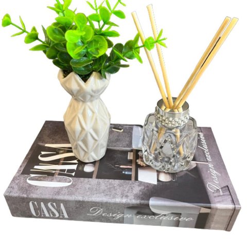 Kit decoração livro Casa + vaso branco + difusor de vidro