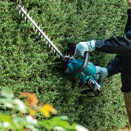 Aparador de Cerca Viva Arbustos 550mm Potência 320w com Resistência Água e Poeira Duh551z Makita - 3