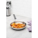 Ver imagem 4 de Frigideira Tramontina Professional em Aço Inox e Silicone 20 cm Fundo Triplo Compatível com Indução