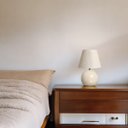 Ver imagem 4 de Abajur de Cerâmica Pequeno Bege Petra para Decoração de Quarto Bola