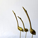 Ver imagem 5 de Escultura Decorativa Trio Garças em Resina - Alt. 41cm X Larg. 14cm X Comp. 27cm