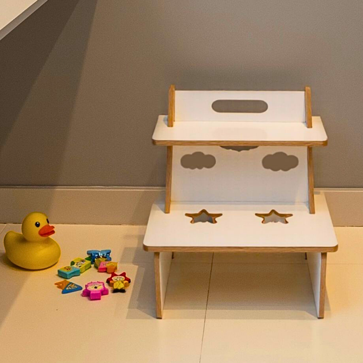 Escada Infantil Degrau Banquinho Auxiliar para Crianças Bebê Madeira Portatil Mdf Quarto Banheiro