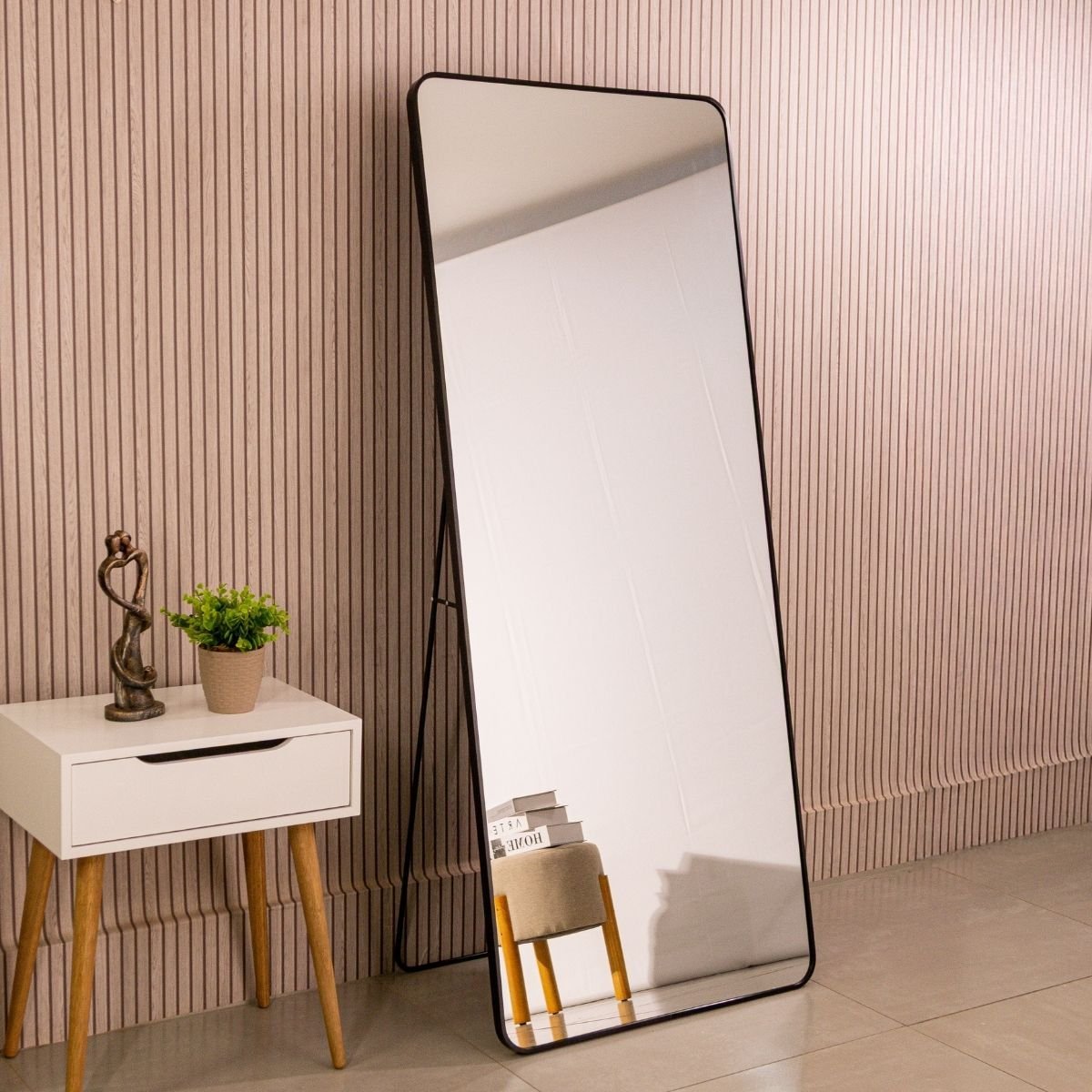 Espelho Grande Retangular com Moldura Metal Corpo Inteiro 170 X 70 Cm C/suporte de Chão