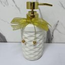 Ver imagem 4 de Porta sabonete líquido branco de cerâmica com trabalhado