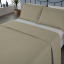 Ver imagem 1 de Kit Colcha Cobre Leito Matelado Casal Queen Size 3 Peças Copacabana 300 Fios Cáqui