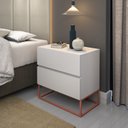 Ver imagem 2 de Mesa de Cabeceira com Gavetas Lateral de Cama para Quarto Eros 45cm Branco com Pes de Ferro Cobre
