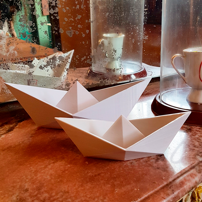 Barco de papel - ornamento decorativo:Branco/GG - 1
