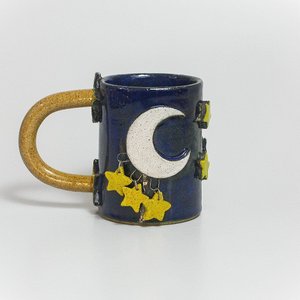 Caneca Lua com Aplicação de Pintenges