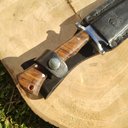 Ver imagem 6 de Faca Javalizeira Artesanal Full Tang 10" Aço Carbono 5160 Cabo de Madeira e Bainha de Couro D'avila