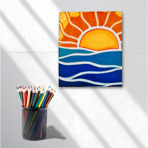 Mini Quadro Decorativo de Sol Estilizado Pintados a Mão em Acrílico Medindo 30x25cm