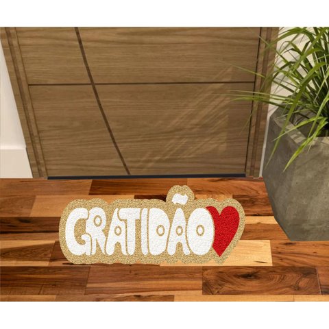 Tapete Divertido no Formato Gratidão para Portas de Entrada.
