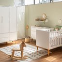 Ver imagem 2 de Kit Quarto Infantil Theo com Pés Retrô Mel - Berço + Cômoda 6 Gavetas + Guarda-roupa 3 Portas - Bran
