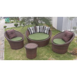 Conjunto Chaise Orbit em Fibra Sintética + 2 Poltronas Bola + Mesa Centro - 1