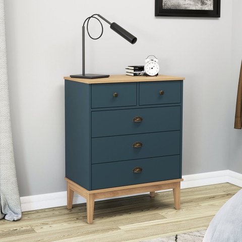 Comoda - Colonial 700cm X 900cm X 410cm