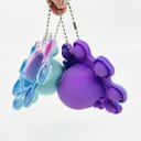 Ver imagem 2 de Chaveiro Polvo Reversível Pop It Fidget Toy Brinquedo Anti Stress Apertar TikTok Silicone Sensorial 