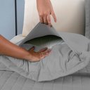 Ver imagem 5 de Kit Cobre Leito Colcha Bellini King Dupla Face Percal 300 Fios Textura Matelassê 3 Peças - Cinza