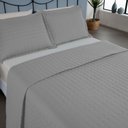 Ver imagem 3 de Kit Cobre Leito Colcha Bellini King Dupla Face Percal 300 Fios Textura Matelassê 3 Peças - Cinza