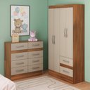 Ver imagem 1 de Quarto Infantil com Cômoda 8 Gavetas e Guarda-Roupa 4 Portas e 2 Gavetas Ninho Marrom/Castanho/Off White