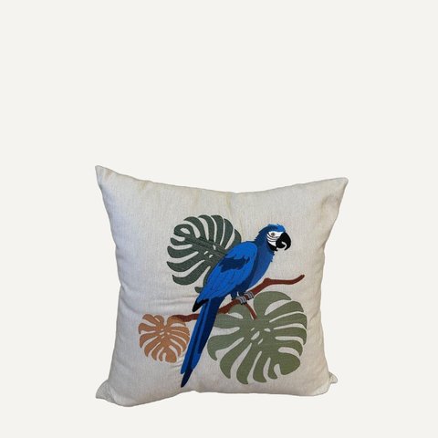 Almofada Linho Bordada Arara Azul 45x45cm Com Enchimento