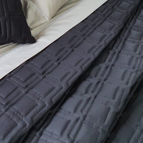 Colcha Constantine Preta Marken Fassi 300 Fios - King