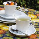 Ver imagem 3 de 24 Xícaras com Pires 80ml Porcelana Branca Café Capri Germer Mesa Posta