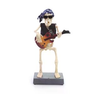 Caveira Roger Decorativa com Som e Movimento 35cm Halloween