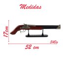 Ver imagem 4 de Kit Quadro com Armas e Mosquete de Mesa Decorativo + Suporte