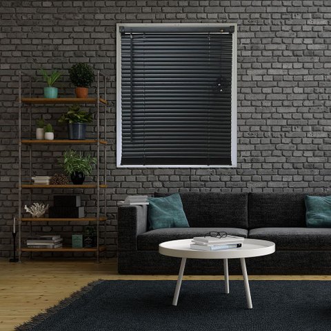 Persiana Pvc 25mm 1,40x1,60 para Quarto Sala e Cozinha Linha Premier - Preta