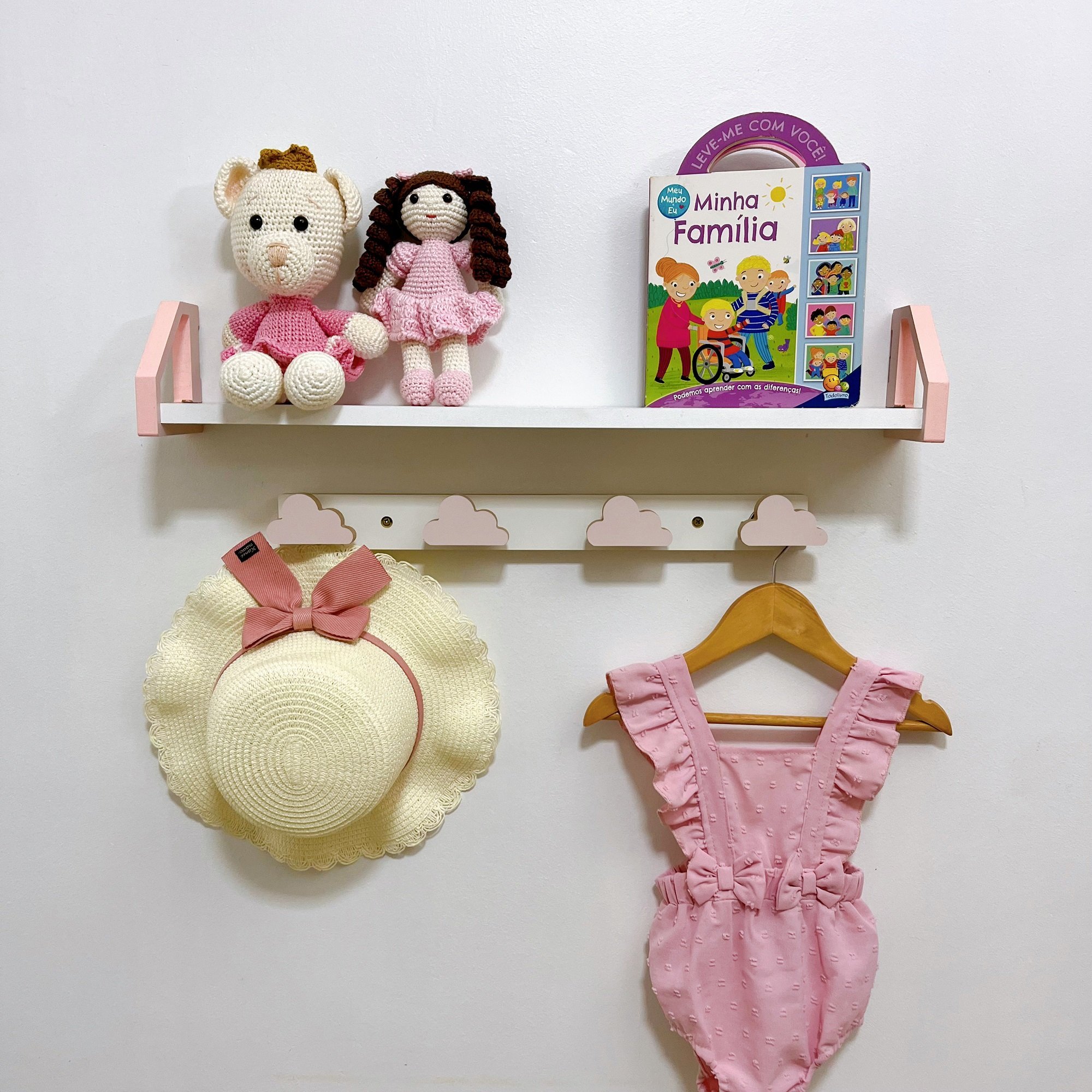 1 Prateleira Geométrica Rosa 60cm e 1 Cabideiro Infantil:nuvem - 1