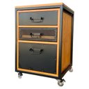 Ver imagem 1 de Gaveteiro Office Estilo Industrial com 3 Gavetas e 4 Rodízios - Ferro em Preto e Madeira Tom Castanh