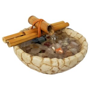 Fonte Água Pedra Bambu