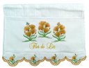 Ver imagem 1 de Toalha Bordada Lavabo De Mão Flores em Alto Relevo. Dohler Artesanalle Branco