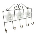 Ver imagem 1 de Cabide de Parede em Ferro Rústico em Ferro e Lata com Flores Artesanais Libertas Rosas Artesanato Br