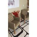 Ver imagem 5 de Kit Clássico 2 Poltronas Cadeira para Sala de Espera Resistente Recepção Pés de Madeira