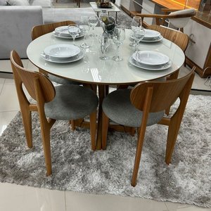 Sala de Jantar Mesa Redonda Bella 111 e 4 Cadeiras Conceito 18
