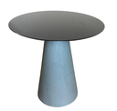 Ver imagem 1 de Mesa de Apoio Cone Base Cimento Texturizado - Tampo Laqueado Preto 60 cm Altura 60 cm - Branco