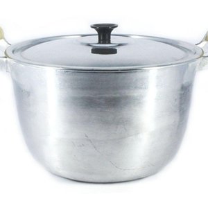 Caldeirão Alumínio Fundido Polido Alça de Madeira 22cm