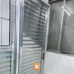 Porta Palheta sem Ventilação Alumínio  210cm x 80cm Direita Linha 25 - 2