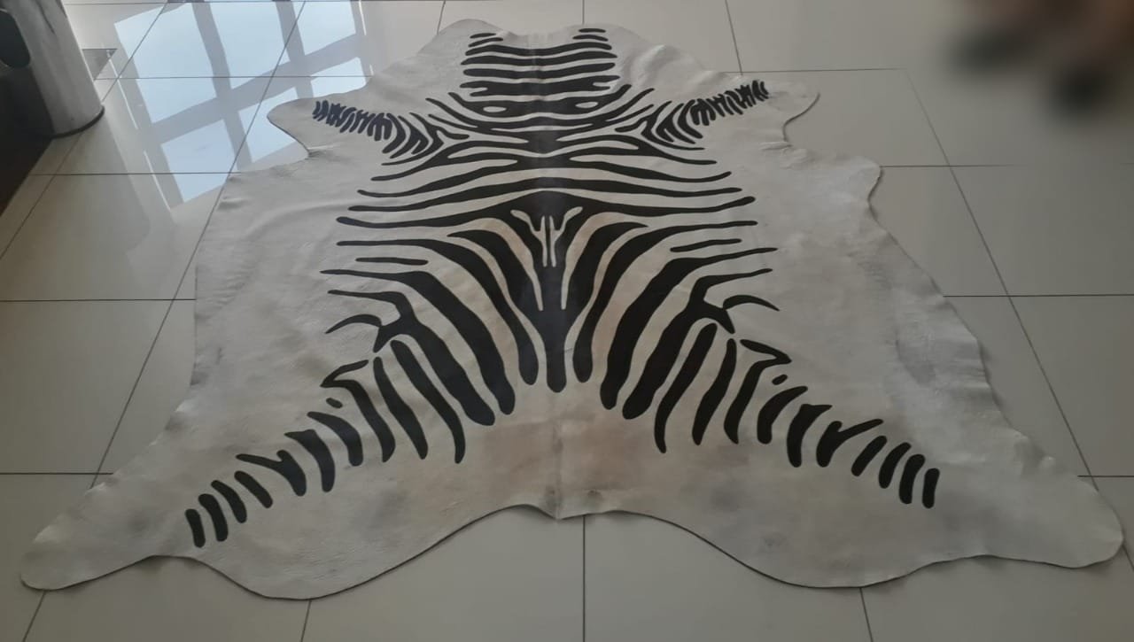 Tapete de Couro Natural  Zebra 1,90x1,80m - 2