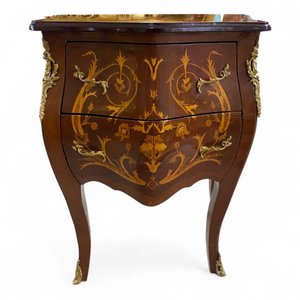 Cômoda Clássica em Marchetaria 75x50x40cm