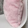 Almofada de Pelo Pelúcia Pelo Curto Luxo Rosa Bebê - 2