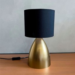 Abajur Luminaria de Mesa Clássico Dourado Bivolt com Cúpula Algodão Preta para Sala, Quarto e Cama - 4