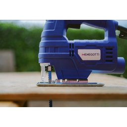 Serra Tico Tico Menegotti 400W Corte Angular Curvo Madeira Marcenaria Base Metálica Velocidade Única - 6
